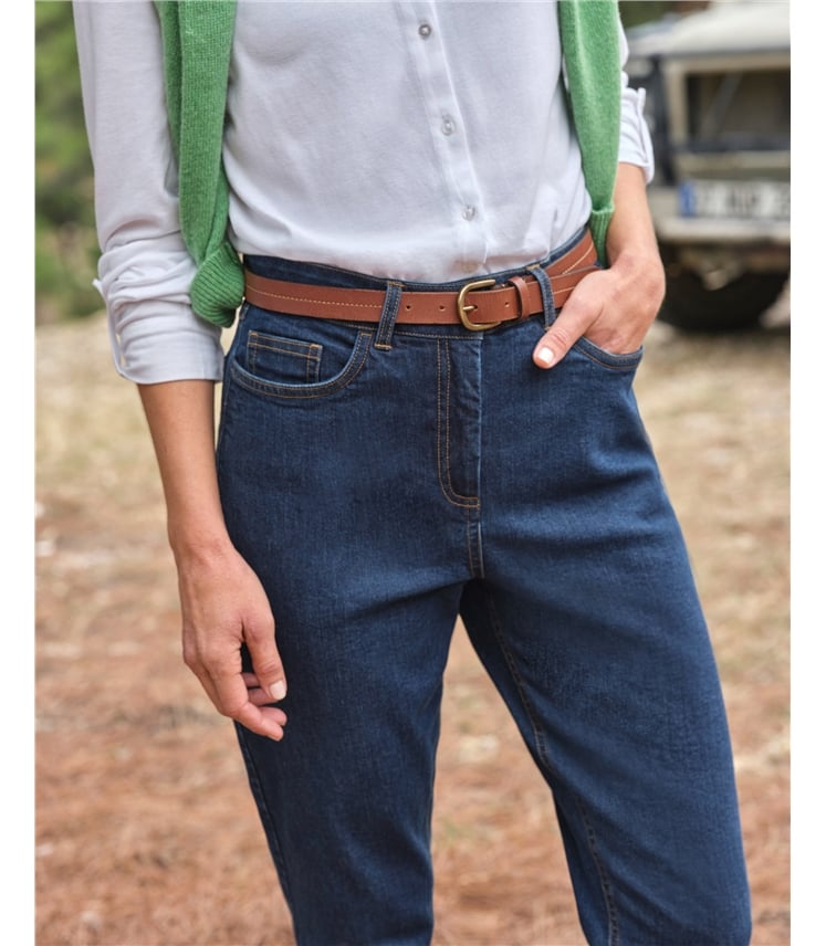 Stretch Easy Tapered Leg Jeans