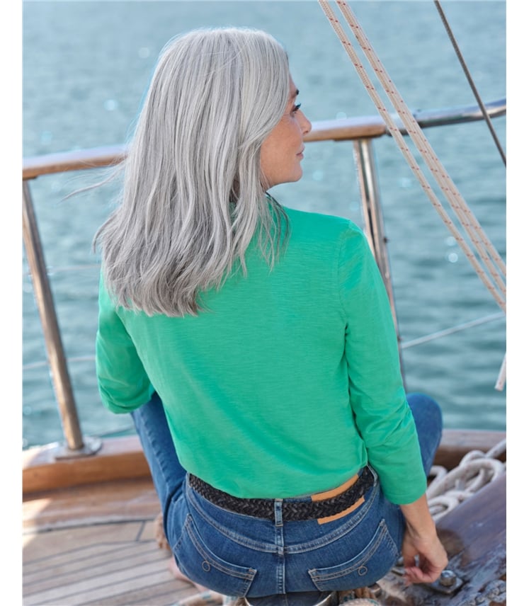 Oberteil mit Rüschenkragen und Knopfleiste