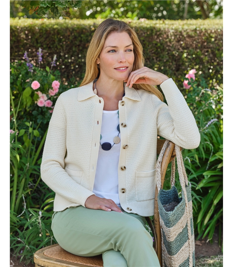 Collared Cardi With Pockets