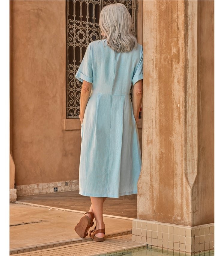 Robe boutonnée en lin à col en V - Femme