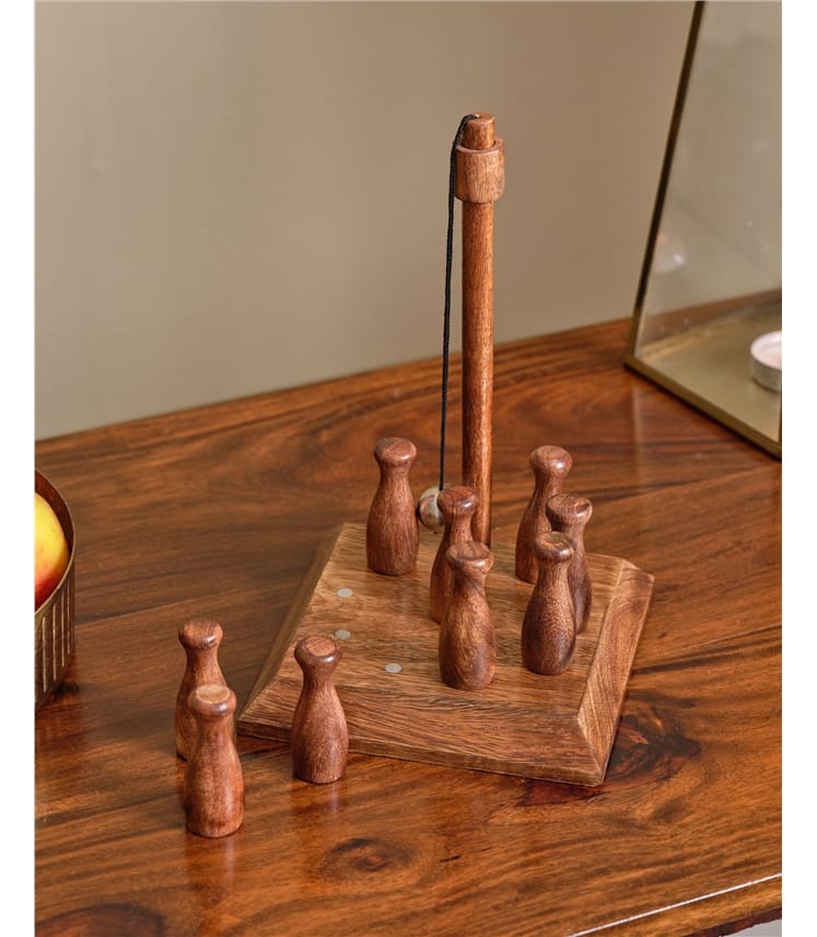 Café Bordelais Bowling Game