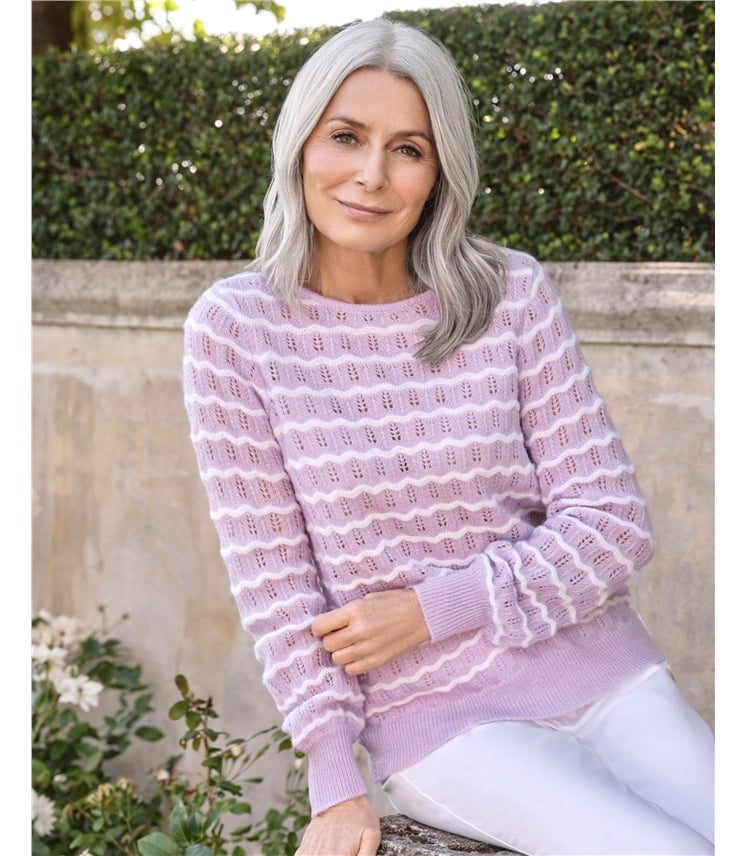 Wavy Mono Stripe With Button Back