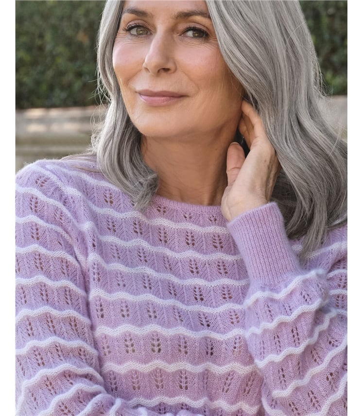 Wavy Mono Stripe With Button Back