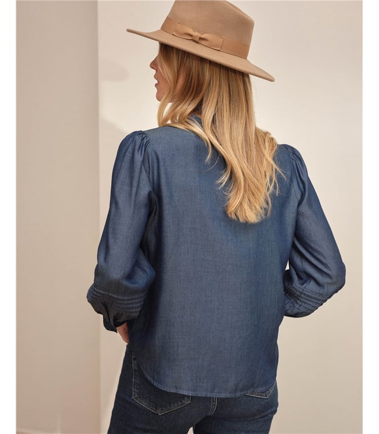 Tencel Collarless Pleated Blouse