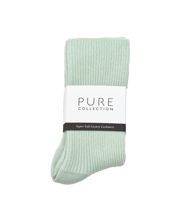 Ribbed Cashmere Socks