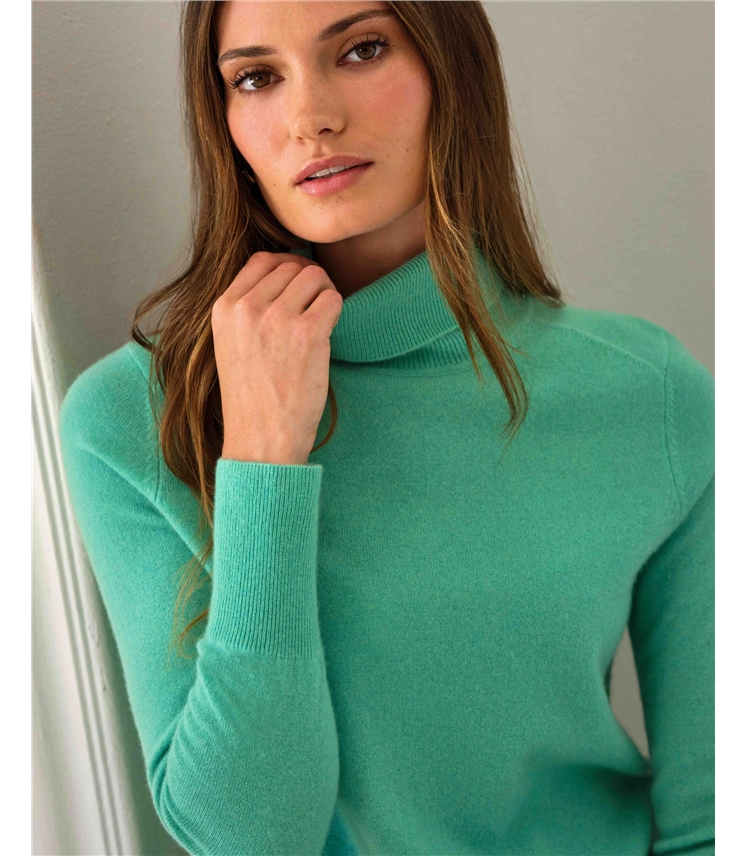 Womens Cashmere Turtle Neck Sweater