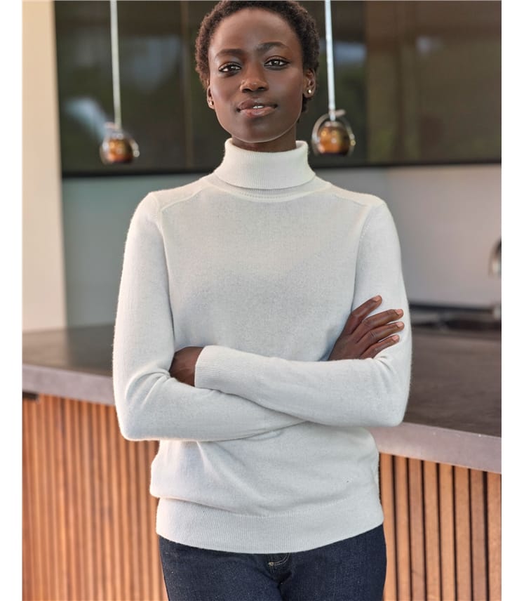 Pearl White | Womens Cashmere Turtle Neck Sweater | WoolOvers US Pearl White | Womens Cashmere Turtle Neck Sweater | WoolOvers US