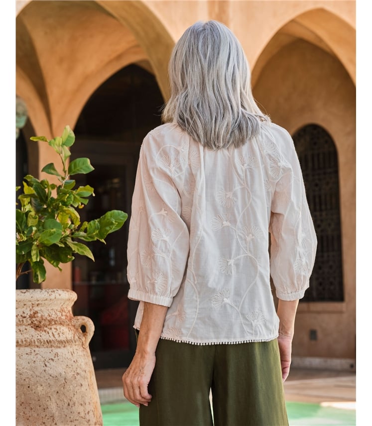 Cornelli Embroidered Top