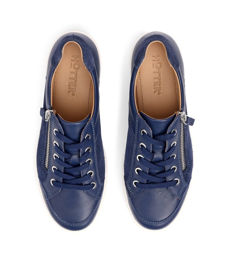 Chase II Trainers