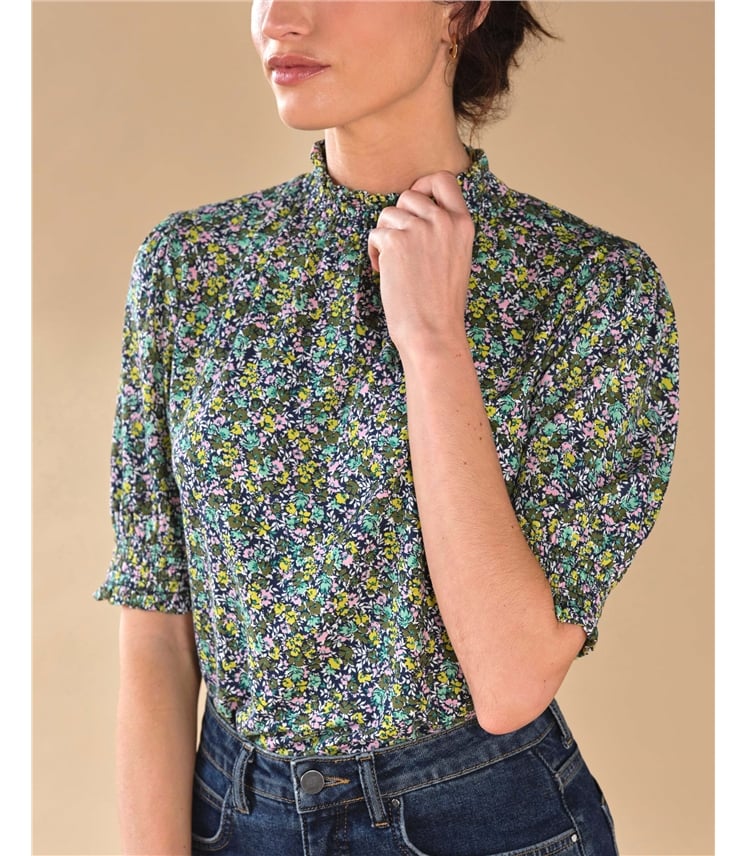 Shirred Short Sleeve Turtle Neck