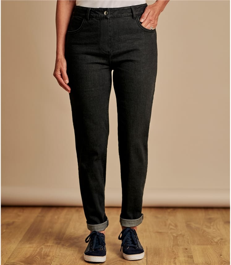 straight jeans for women black