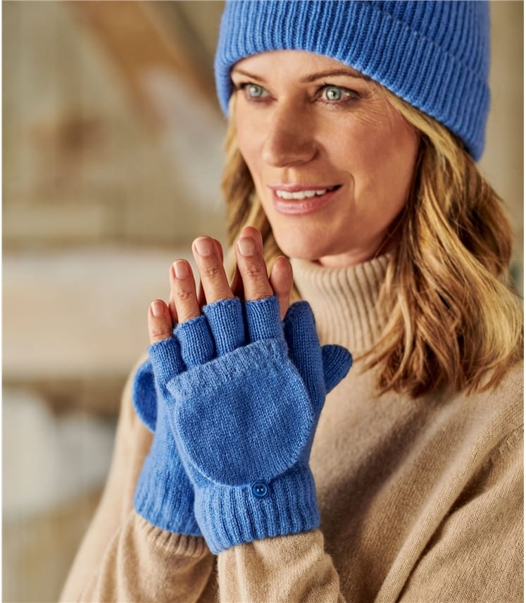 Blue Capped Mittens WoolOvers AU