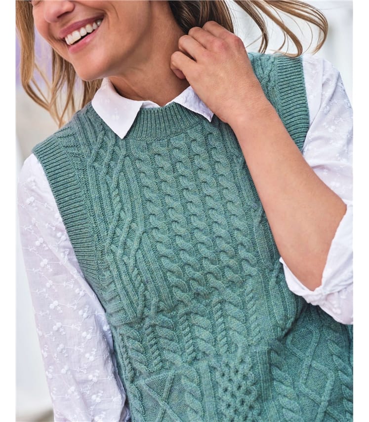 Cable Crew Neck Vest