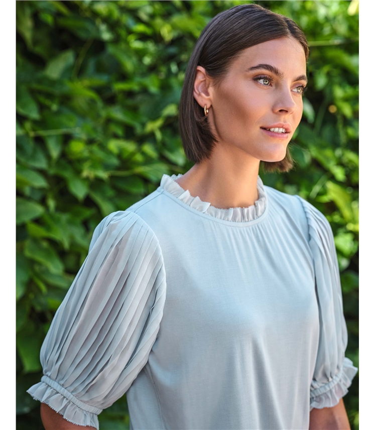 Pleat Sleeve Top