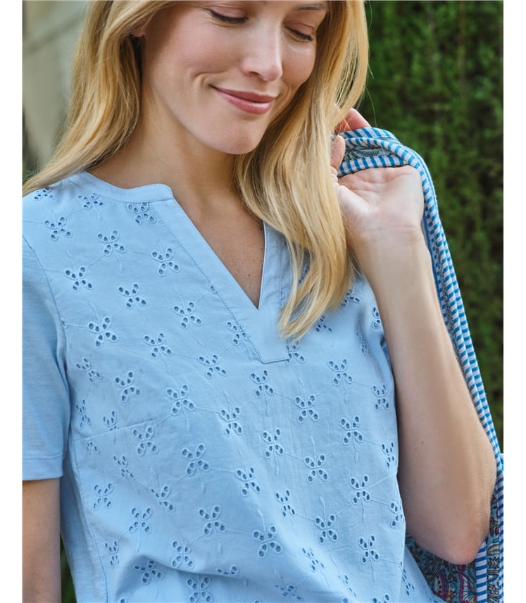 Tie Hem Boriderie Top