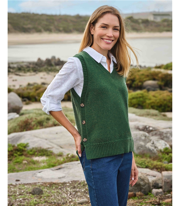 sulvam Asymmetry Tank Knit vネックベスト Dark Green 50% Cotton 50% Wool | V-Neck Tank With Side Buttons