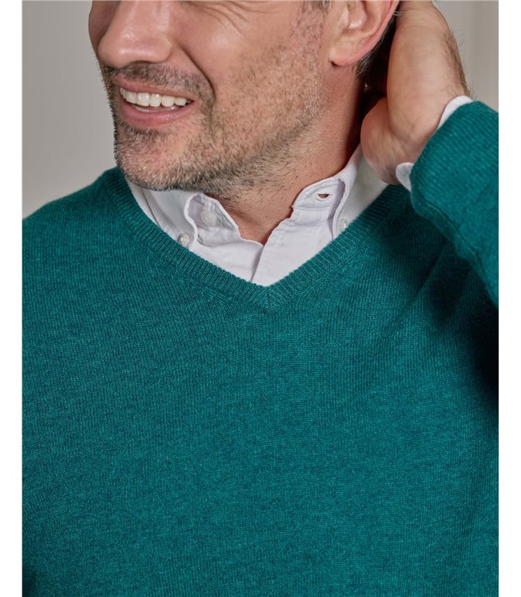Cashmere & Merino Classic V Neck Knitted Jumper