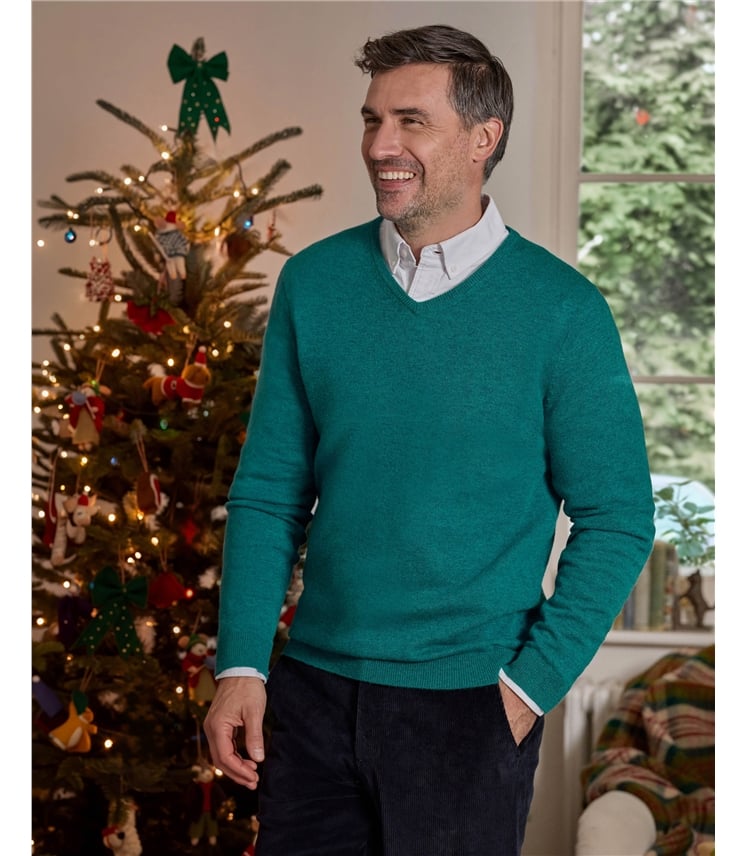 Cashmere & Merino Classic V Neck Knitted Jumper