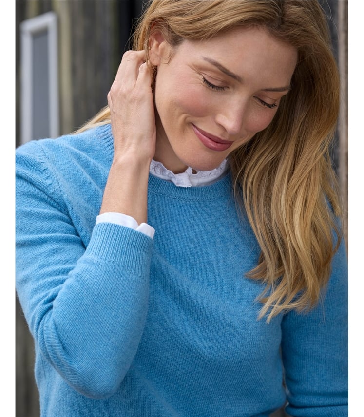 Womens Lambswool Crew