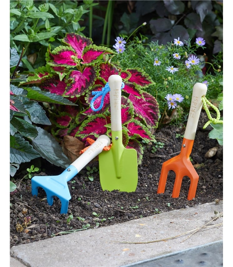 Childrens 3 Piece Garden Tool Set