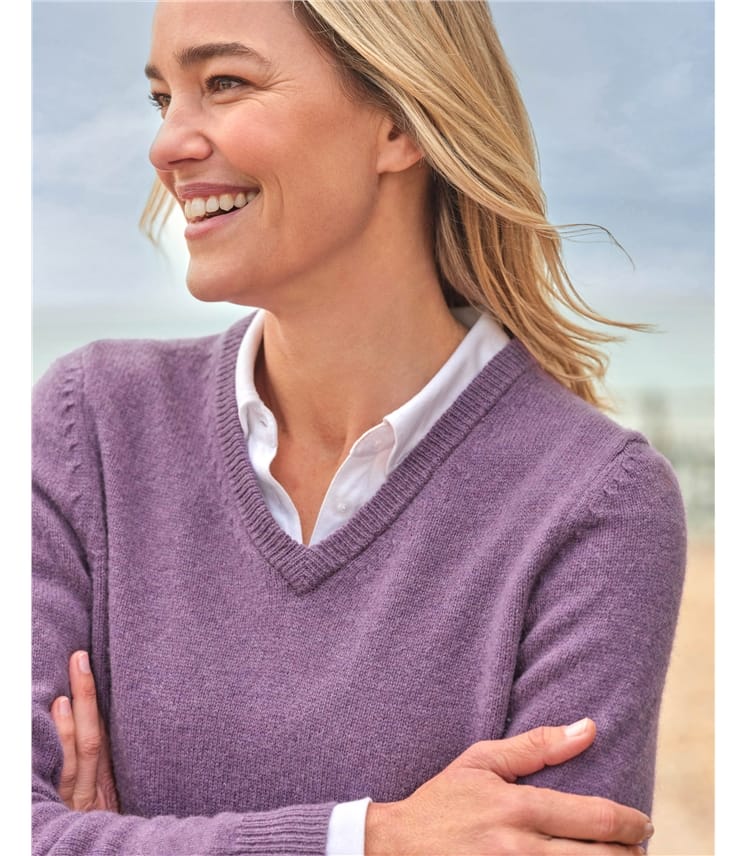 Womens Lambswool V Neck Jumper