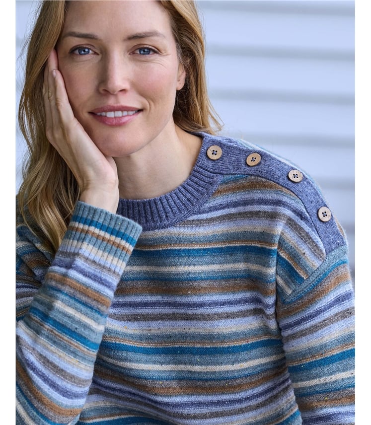 Pull rayé chiné à boutons