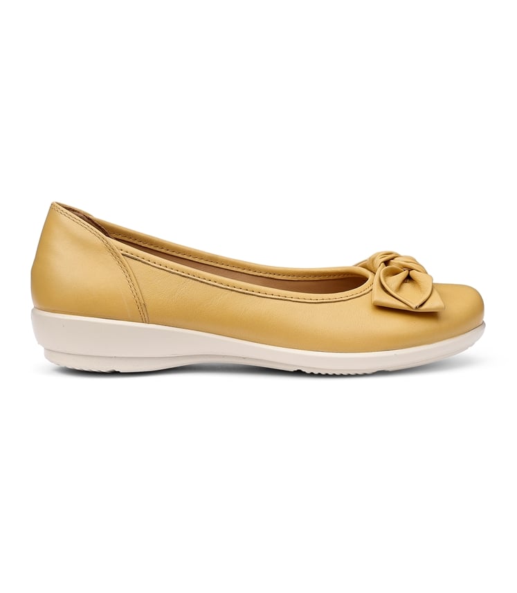 Jewel Ballerina Pump