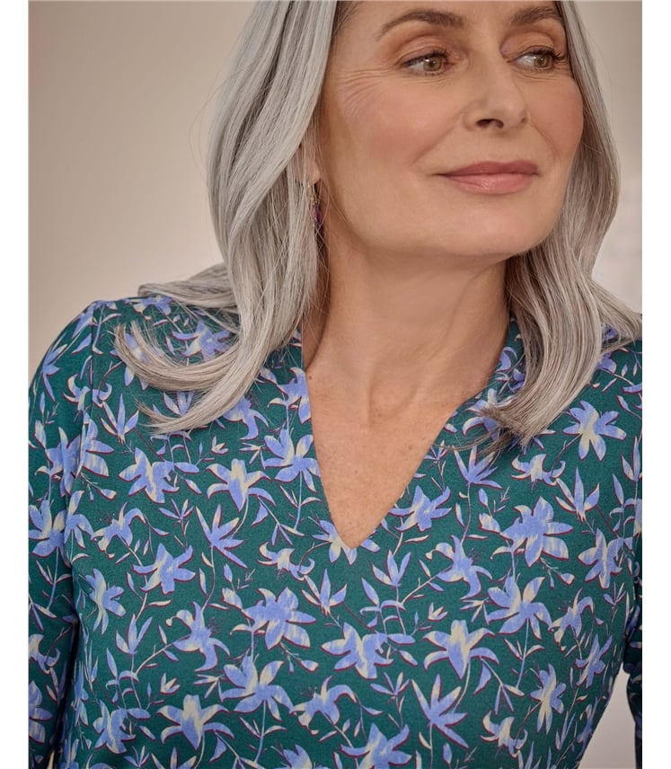 Jersey High V Neck Top