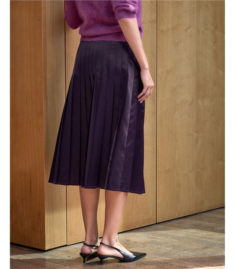 Satin Twill Pleated Skirt