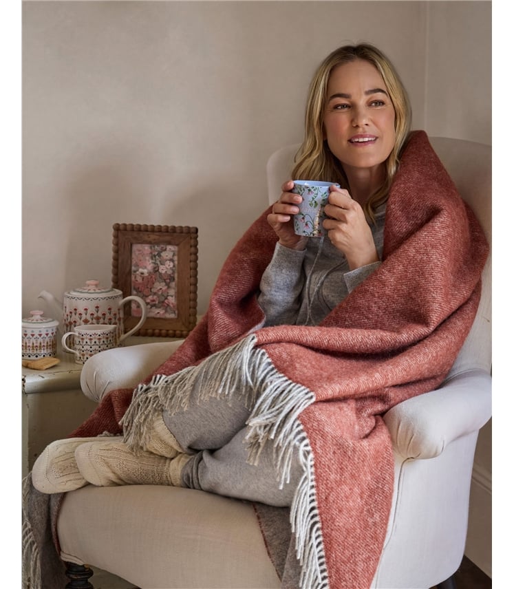 Pure Wool Beehive Throw