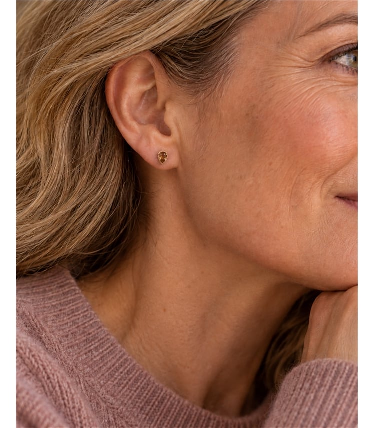 Champagne Pear Studs