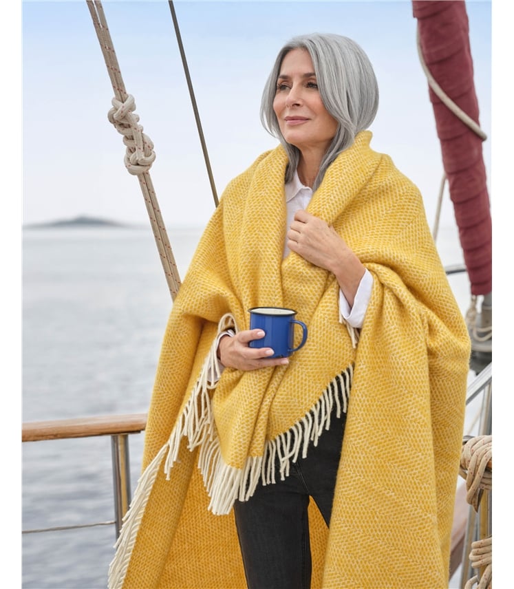 Pure Wool Beehive Throw