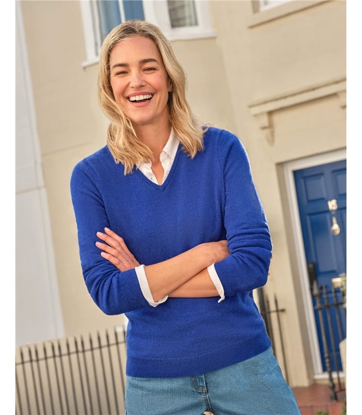 Cashmere & Merino V Neck Knitted Jumper