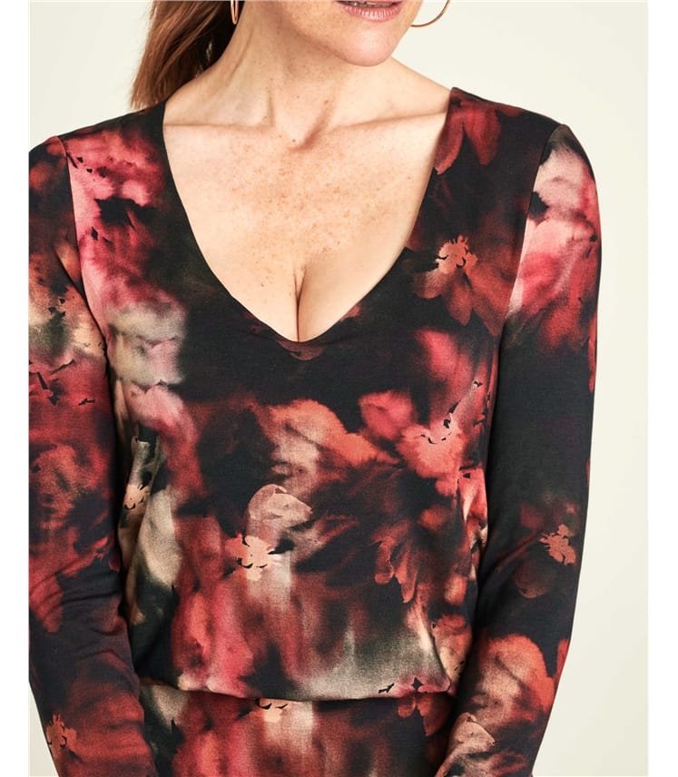 Vmsabrina Rose V Neck Shirt Black Aop Red Roses