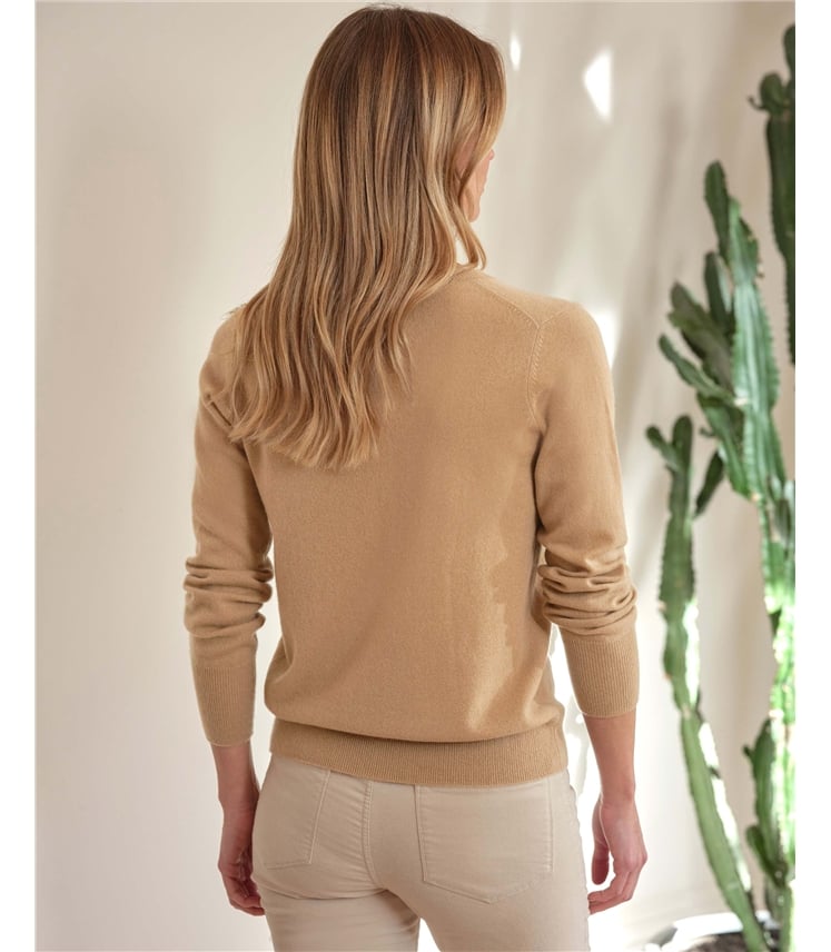 Kaschmirpullover mit V-Ausschnitt