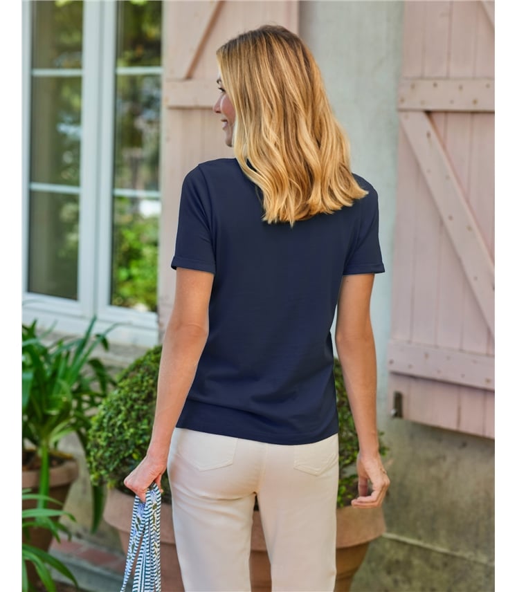 Shirt mit tiefem Ausschnitt aus Bio-Baumwolle