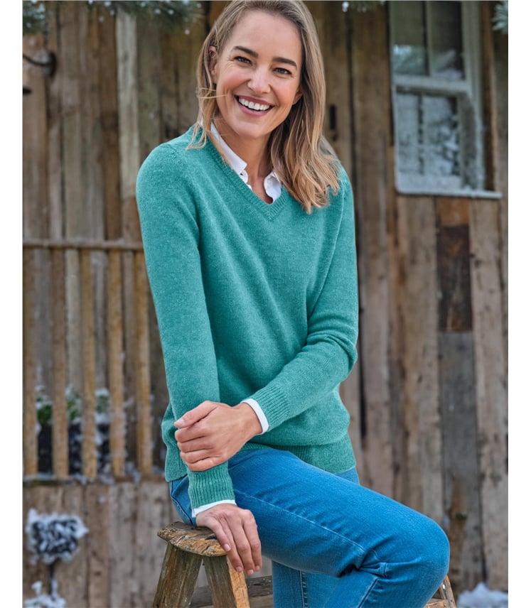 Womens Lambswool V Neck Jumper