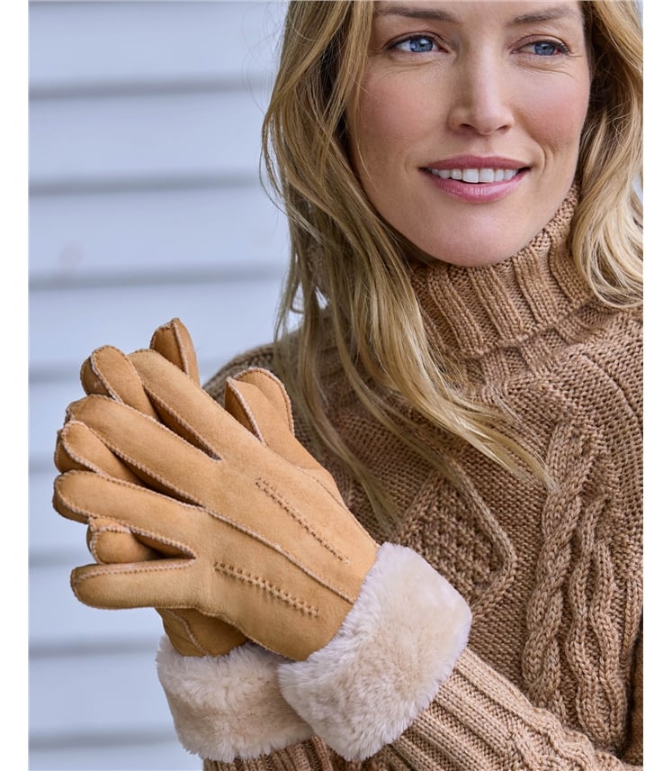 Classic Sheepskin Glove with Cuff
