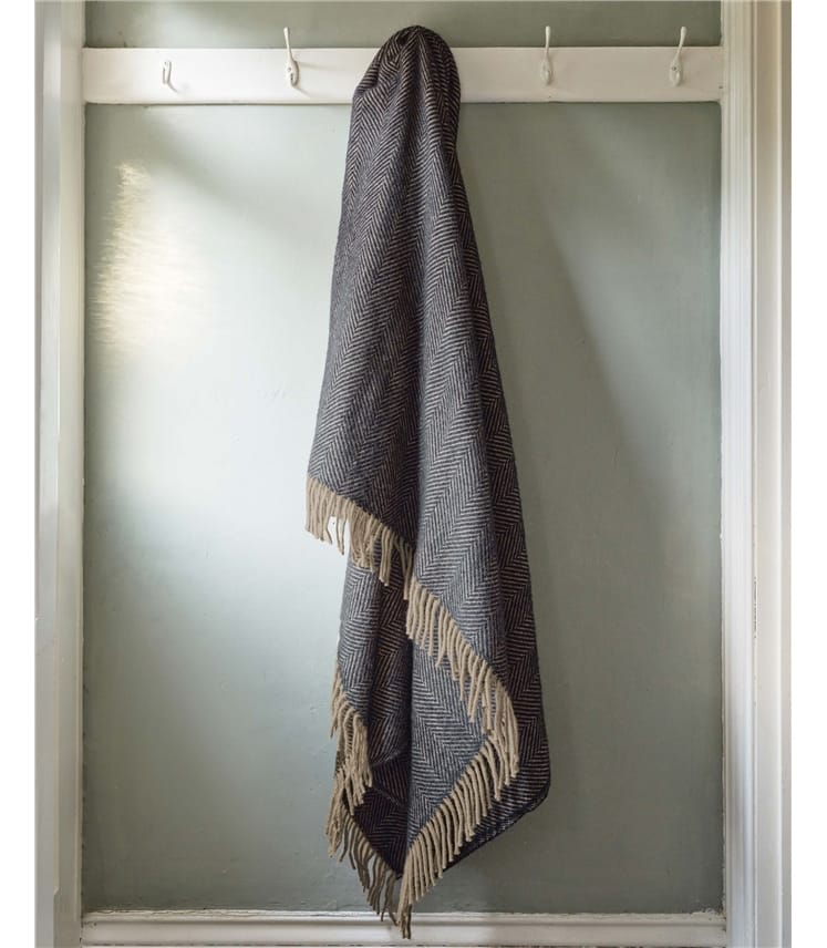Pure Wool Beehive Throw