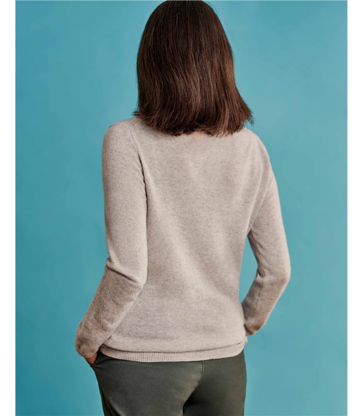 Cashmere and Merino Fitted Turtle Neck Knitted Sweater