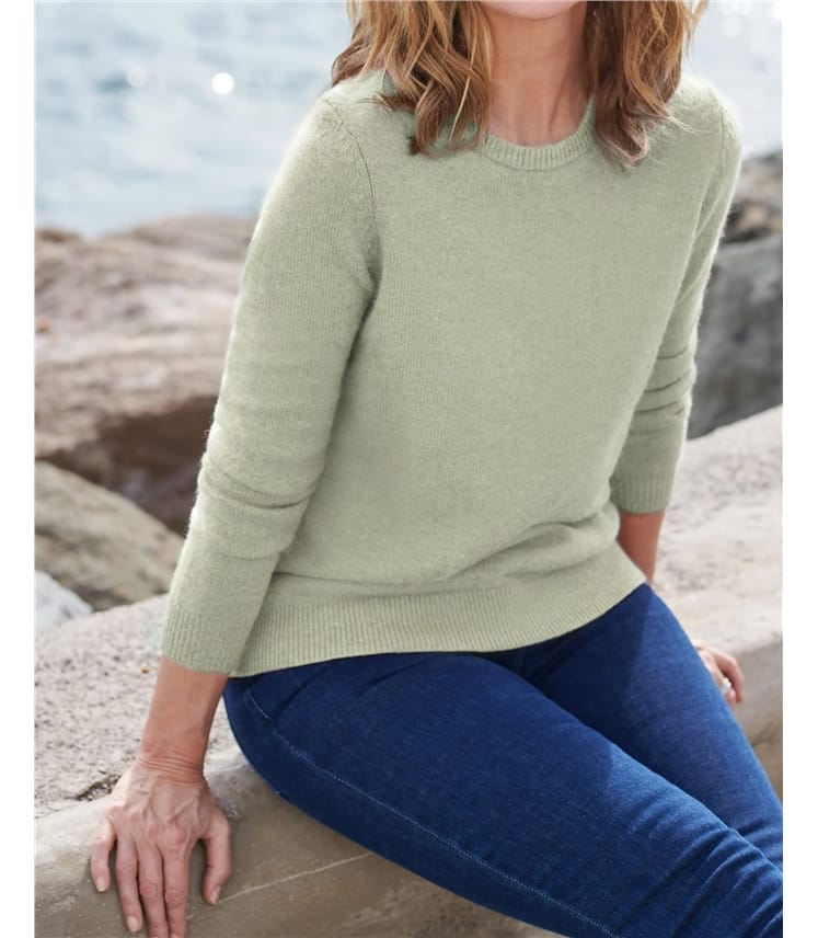 Womens Lambswool Crew