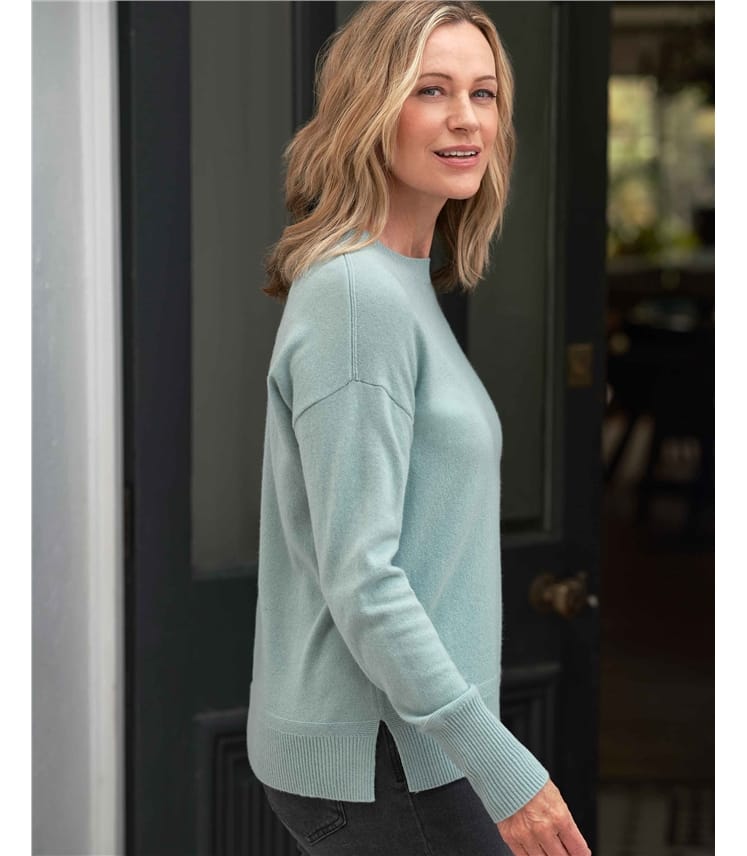 Pure Cashmere Relaxed Crew Neck Sweater