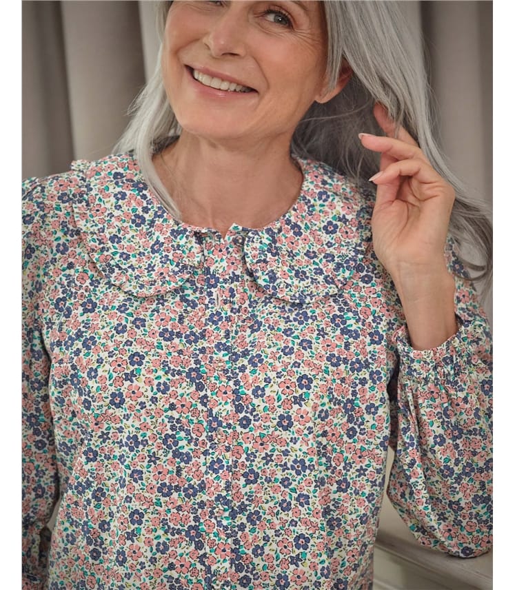 Petal Collar Nightshirt