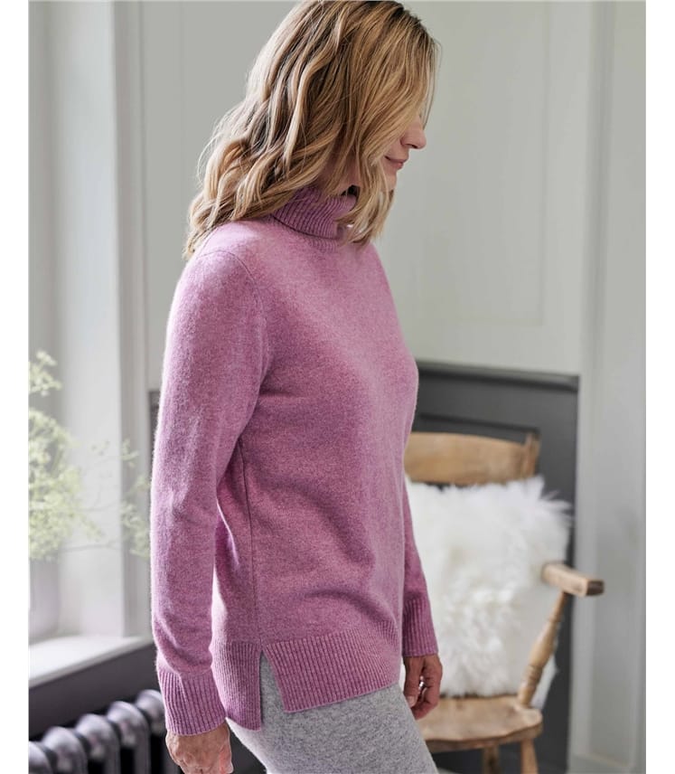 Luxurious Cashmere Boxy Turtle Neck Sweater