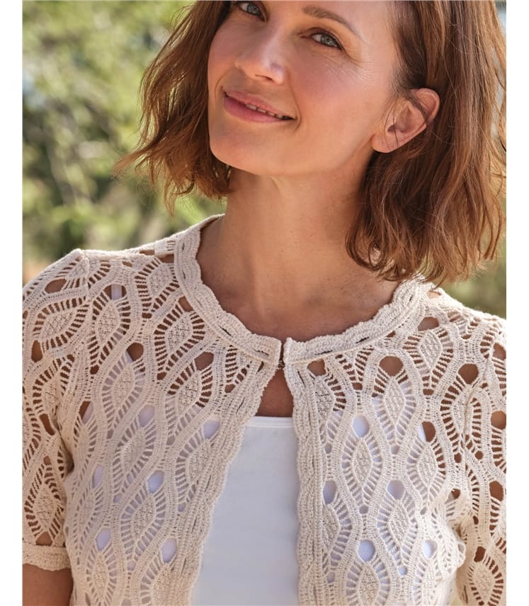Edge to Edge Wavy Crochet Cardigan