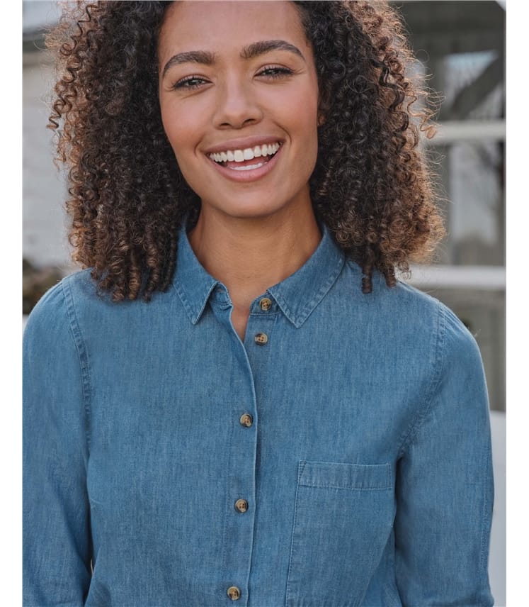 Chemise en jean classique boutonnée