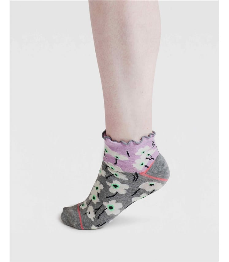 Elora Floral chaussettes à chevilles en bambou à franges florales