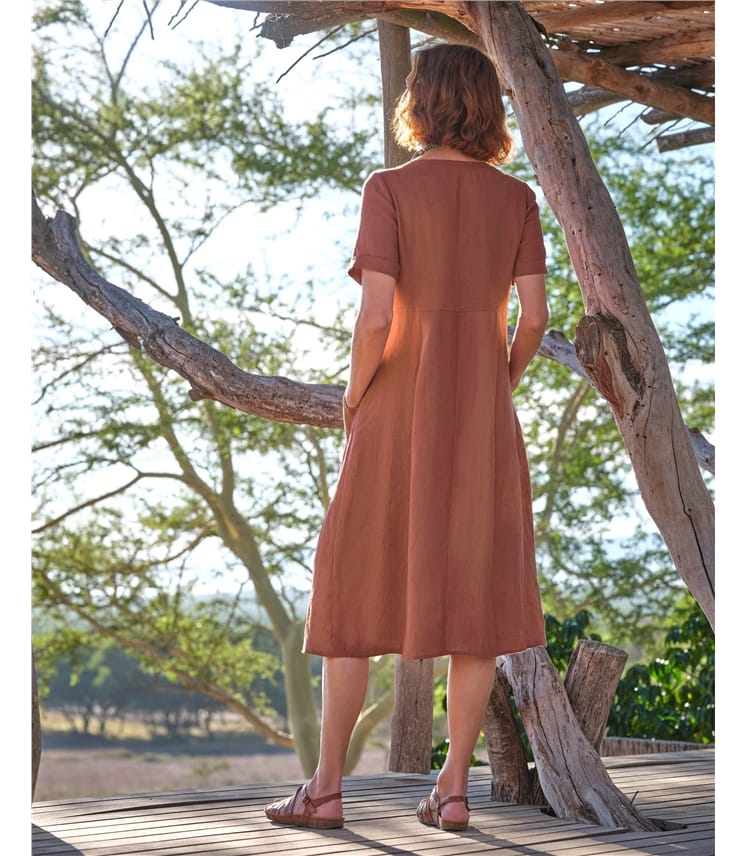Leinenkleid mit Knopfleiste