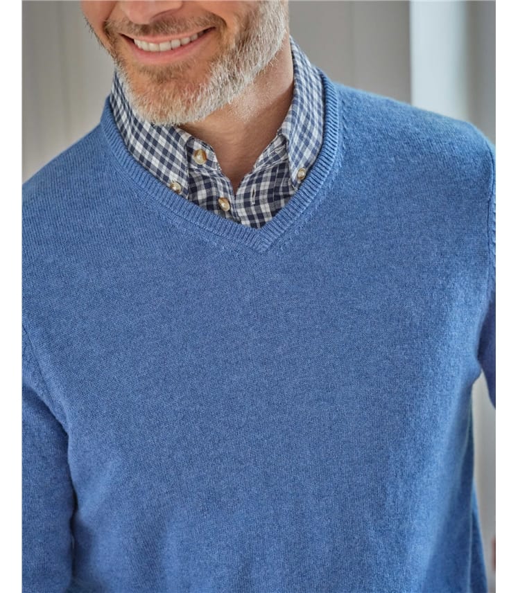 Cashmere & Merino Classic V Neck Knitted Jumper