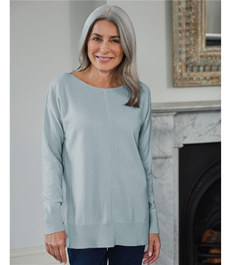 Luxurious Cashmere Boat Neck Jumper